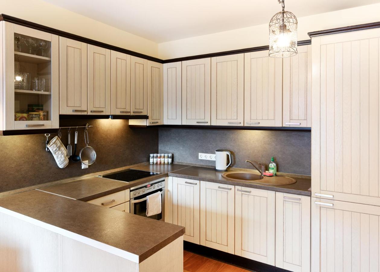 Ona'S Apartment In City Center With Private Parking 考纳斯 外观 照片
